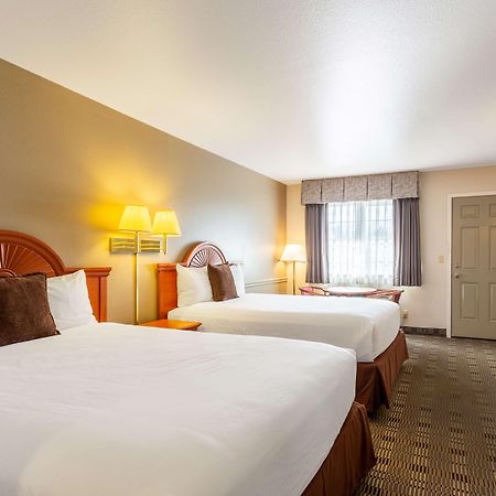 Americas Best Value Inn Burns Extérieur photo