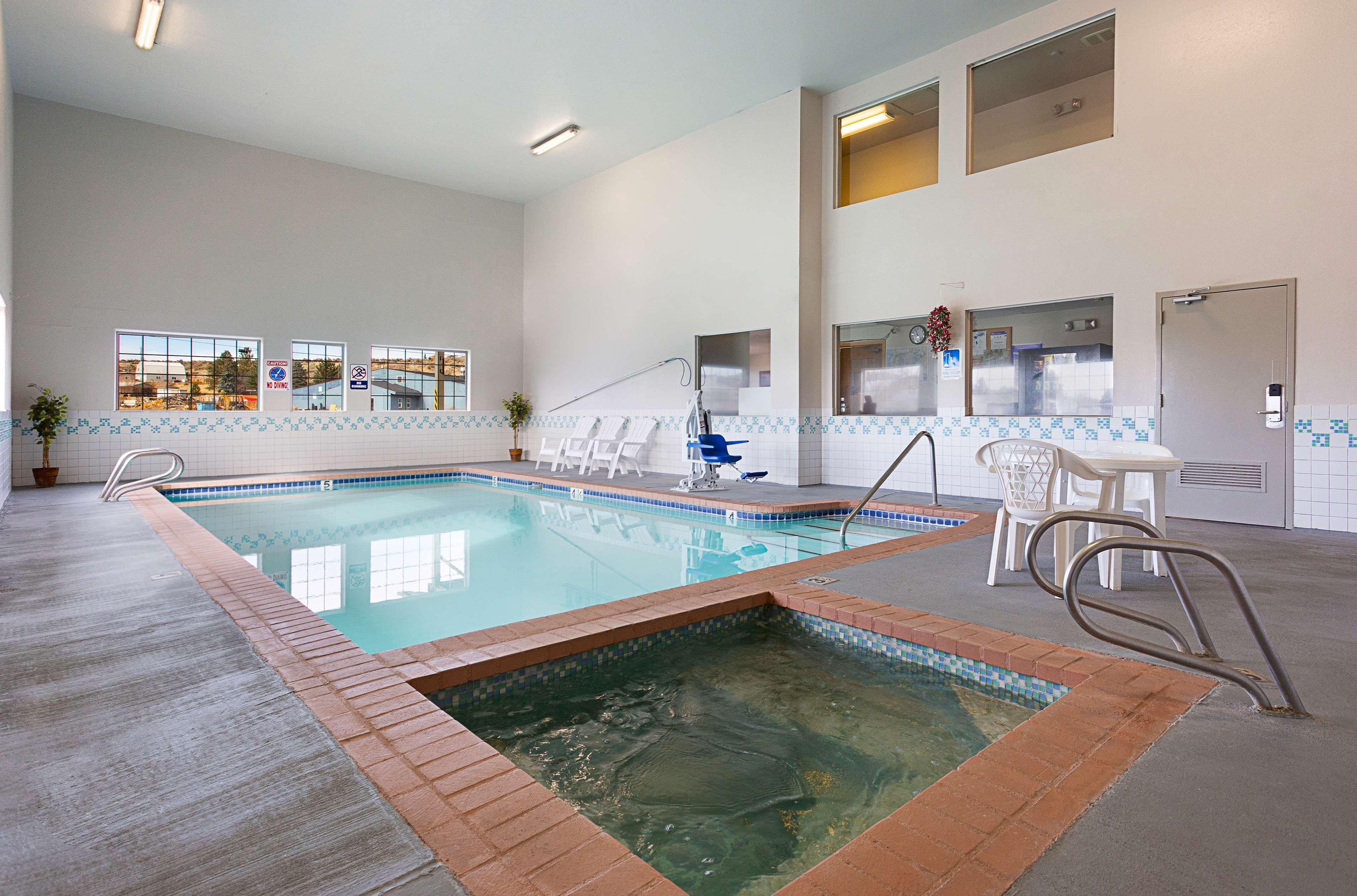 Americas Best Value Inn Burns Extérieur photo