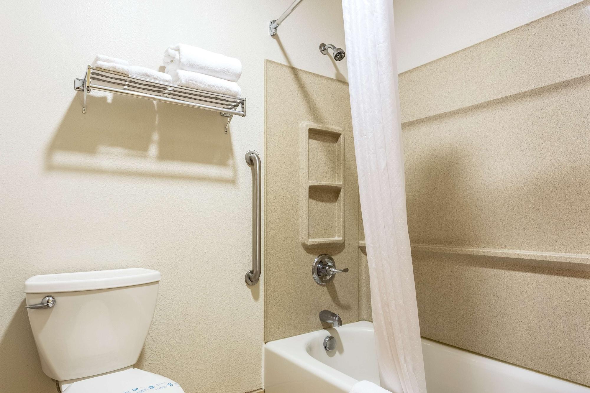 Americas Best Value Inn Burns Extérieur photo