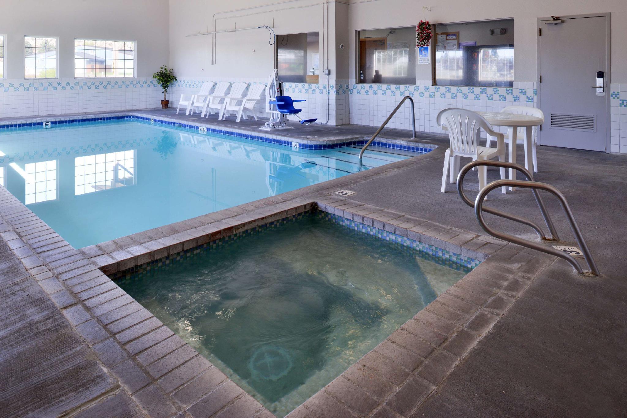 Americas Best Value Inn Burns Extérieur photo