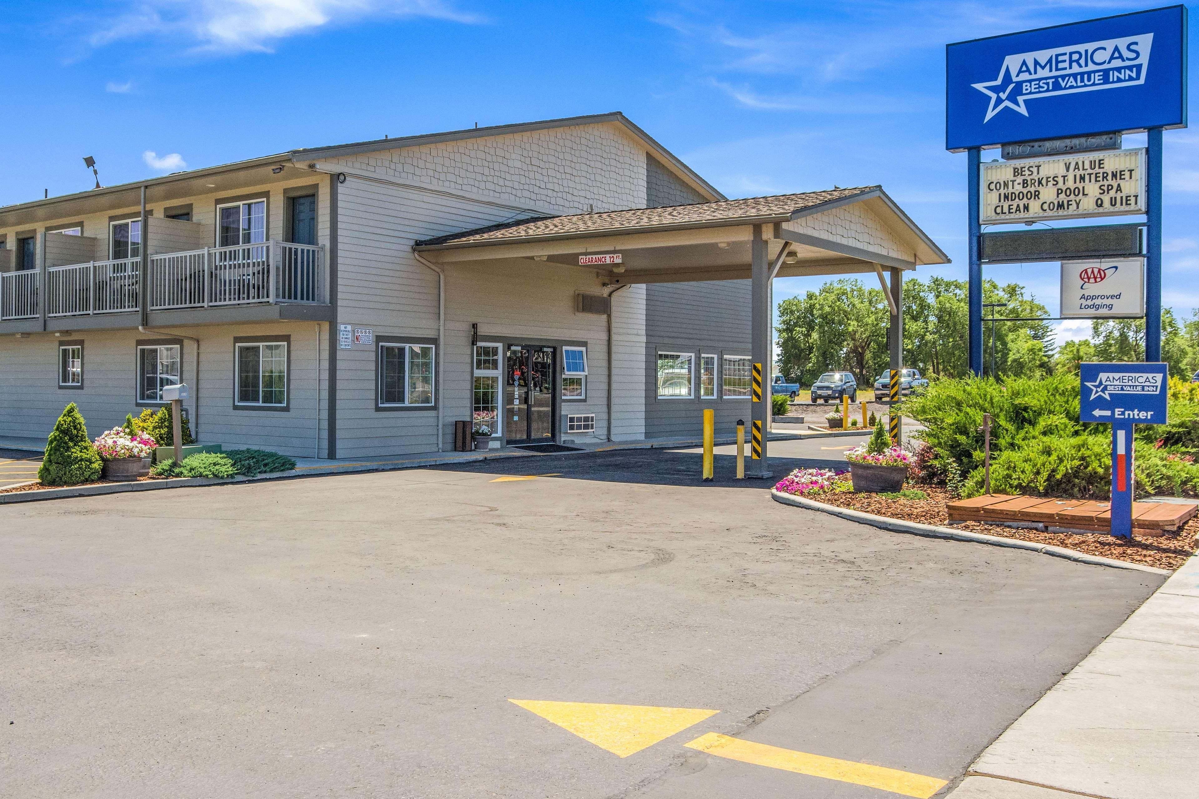 Americas Best Value Inn Burns Extérieur photo