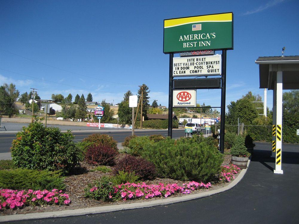 Americas Best Value Inn Burns Extérieur photo