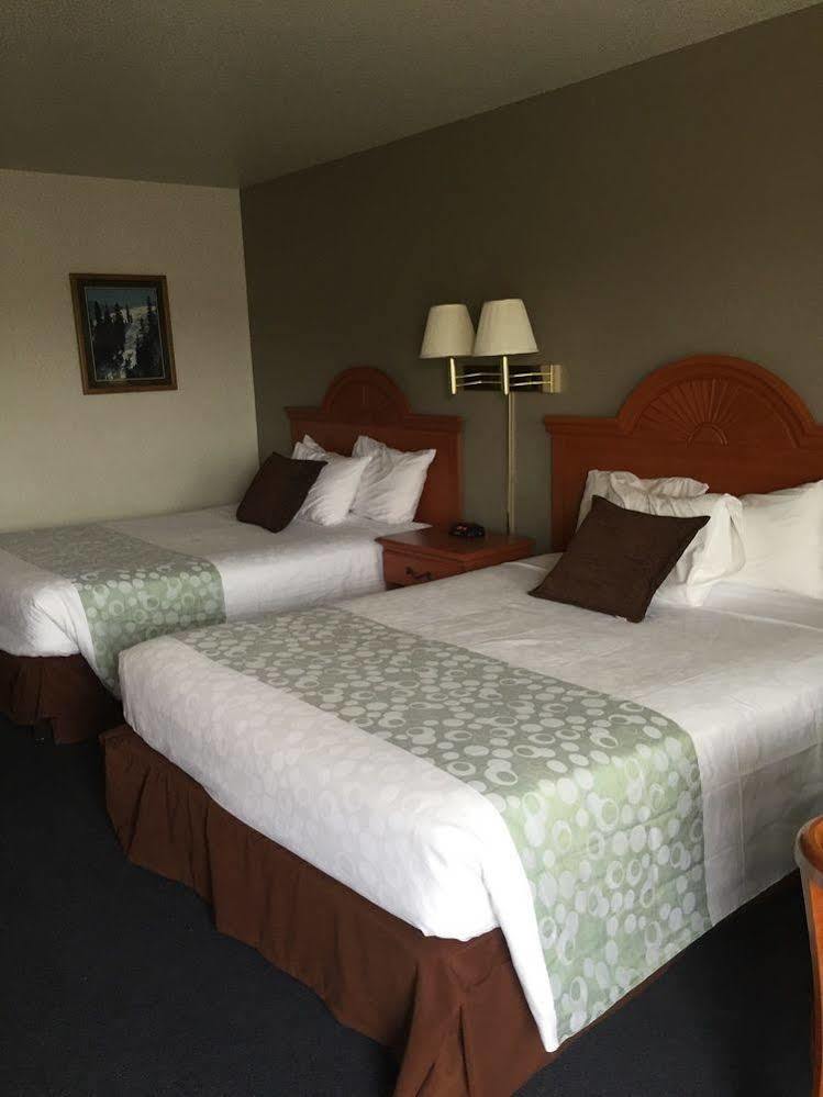 Americas Best Value Inn Burns Extérieur photo